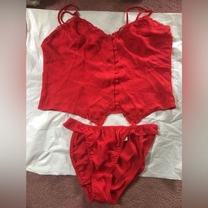 Victoria’s Secret 2Pc Cami Size Large New Color Red